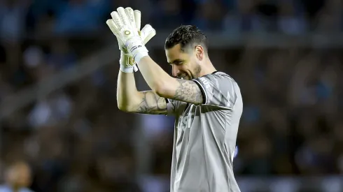 Se traba la renovación de Gabriel Arias y Racing y su futuro está en el aire