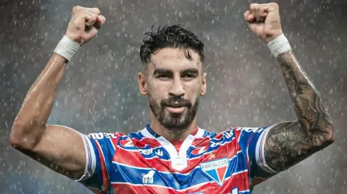 El Gato Lucero celebró la agónica clasificación del Fortaleza en la Copa Sudamericana. Pero sólo como hincha...