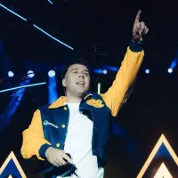 ¡Quevedo agota en minutos las entradas para su show en Chile!