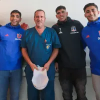 Seleccionados de Colo Colo y la U visitan a niños en el hospital