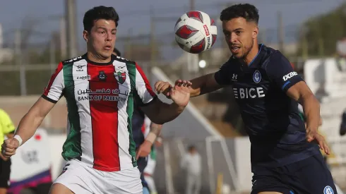 Palestino goleó y complicó a la UC