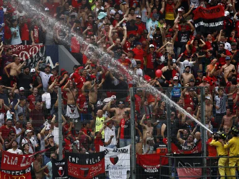 ¡Vergüenza en Argentina! Hinchas de Colón asaltan a utileros