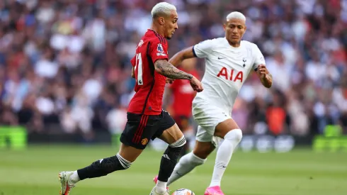 Se enfrentan Tottenham y el United en un partidazo.