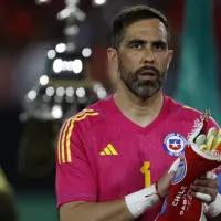 Milad espera ver a Bravo atajando en la Roja ante Uruguay
