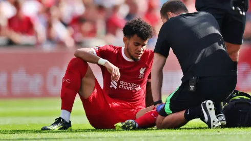 Luis Díaz no pudo terminar el partido de hoy con el Liverpool.