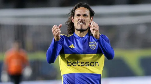 Edinson Cavani consiguió su primer tanto por el Xeneize.