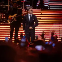 ¿A qué hora sale Luis Miguel y dónde se está quedando en Santiago?