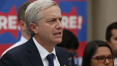 ¿Cuál es la beca que le rechazaron al hijo de José Antonio Kast?