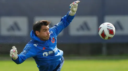 Cristopher Toselli ha jugado 45 minutos por los azules.