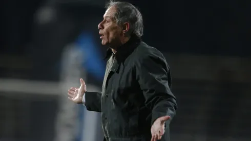 Ariel Holan recibió una durísima crítica por no aceptar la dirección técnica de Independiente.