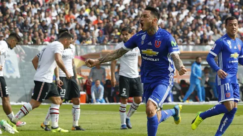 Mauricio Pinillo jugó en tres oportunidades diferentes por Universidad de Chile.