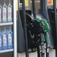 ¡Subió la bencina! Este es el nuevo valor del combustible en Chile desde este jueves