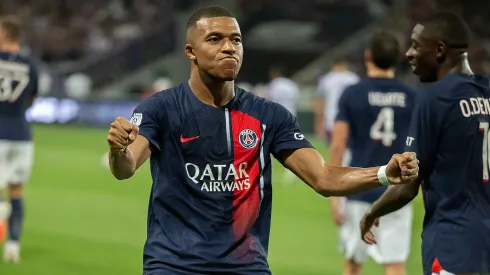 Mbappé acaba la teleserie y comienza a negociar su renovación con PSG