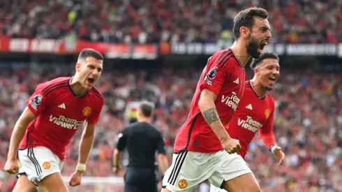 El United lo dio vuelta con un polémico penal.