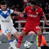 Isla celebra polémica victoria en el debut de Tevez como DT del Rojo