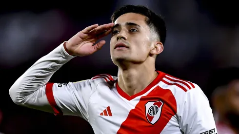 Solari entró desde la banca y anotó un doblete