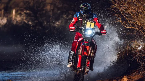 El piloto nacional se sobrepone a los problemas mecánicos.