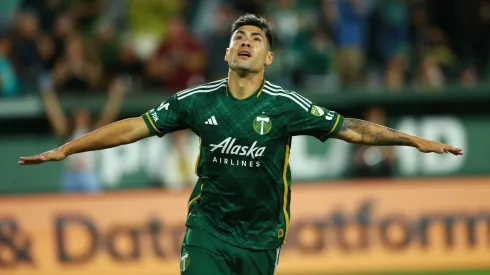 Mora le anotó un golazo al Real Salt Lake