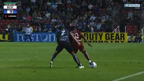 Omar Mendoza no contó con la misma fortuna que Gonzalo Jara.