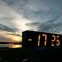 ¿Dónde se puede ver la hora actual en Chile?