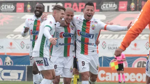 Cobresal estiró su ventaja en la cima del torneo.