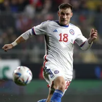 Valdivia le pide a Berizzo llamar más jugadores de la liga argentina