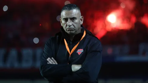 Jaime García no va más como DT de Ñublense.