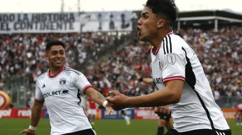 Jordhy Thompson y Damián Pizarro dejaron la grande en la previa del Superclásico.