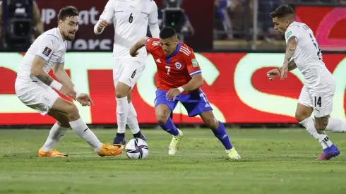 La selección chilena comienza a aclarar las dudas en su formación ante Uruguay. Alexis Sánchez se perfila como titular aún sin minutos.