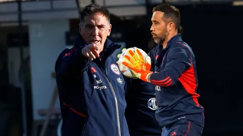 Históricos de la Roja critican con todo a Berizzo tras reconocer pasada de cuenta a Bravo.