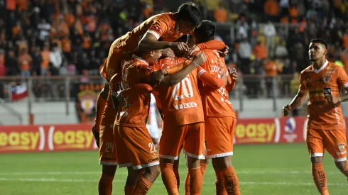 Cobreloa gana y enciende la lucha por el liderato de la tabla de posiciones de Primera B.