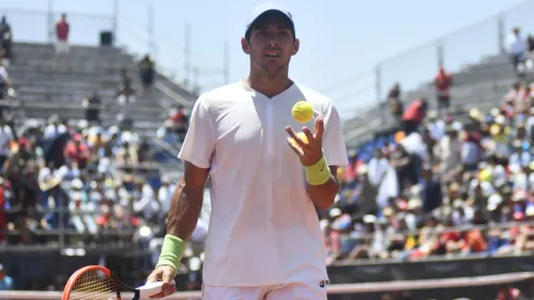 Garin sufrió un blooper con su camiseta en la Copa Davis.