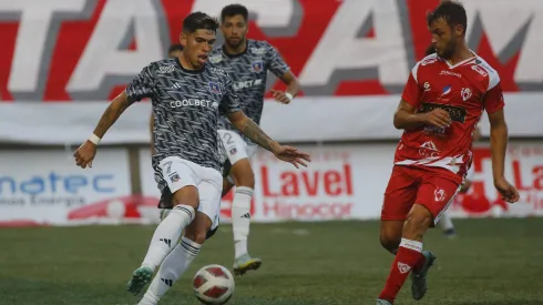 Colo Colo juega el primero de sus duelos pendientes.