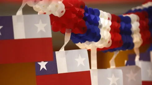 Las guirnaldas son las decoraciones más fáciles de hacer para Fiestas Patrias.