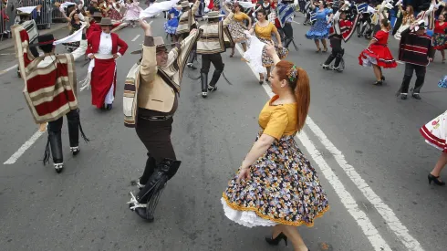 Los mejores saludos y frases para enviar en Fiestas Patrias.