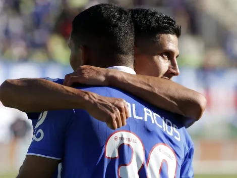 La U deja a dos piezas importantes abajo del avión hacia Copiapó