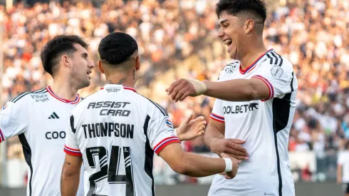 Damián Pizarro y Jordhy Thompson volvieron a ser titulares en Colo Colo tras su escandalosa pelea en un partido de barrio.
