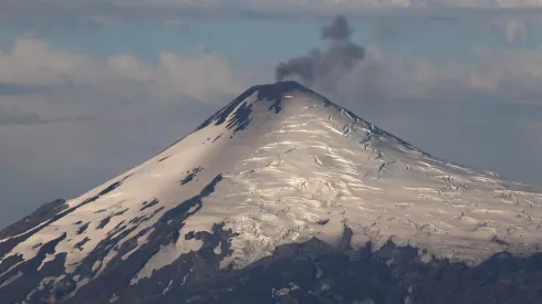 Sernageomin decretó durante este domingo alerta naranja en el Volcán Villarrica.