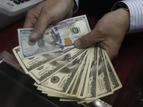 Precio del dólar supera los $900: Revisa a cuánto está en pesos chilenos hoy miércoles