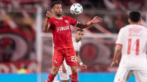 El Huaso hace feliz a Independiente y supera su lesión previo al clásico