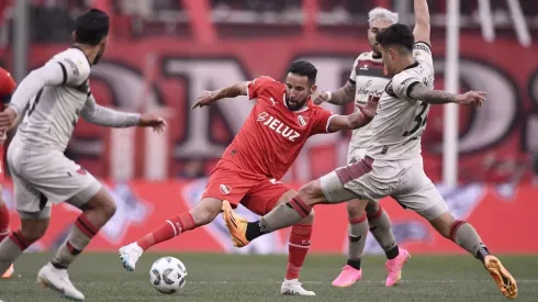 Mauricio Isla puede perderse el clásico de Avellaneda.