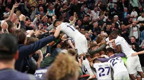 El Tottenham lo ganó en los últimos minutos.