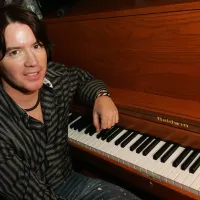 Arthur Hanlon, un pianista explorador que busca lo fresco y nuevo