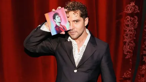 David Bisbal sorprende con su nuevo álbum "Me siento vivo"