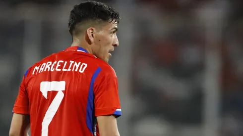 Pese a una lesión de tobillo y muy poca actividad, Berizzo apostó nuevamente por Marcelino Núñez en la Roja.