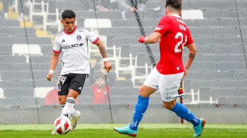 Jordhy Thompson vivió un clásico caliente ante la UC.