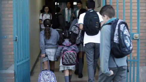 Conoce el bono que entrega hasta $11 mil mensuales a escolares de entre 6 y 18 años.