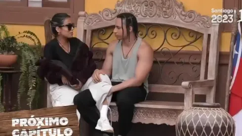 ¿Nace el primer romance en Tierra Brava?