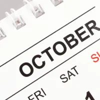 Parlamentarios proponen nuevo feriado en octubre
