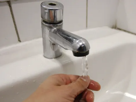 ¿Cuántas personas serán afectadas por el corte de agua en Santiago?